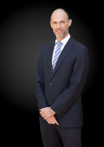 Portrait photo of Inaki